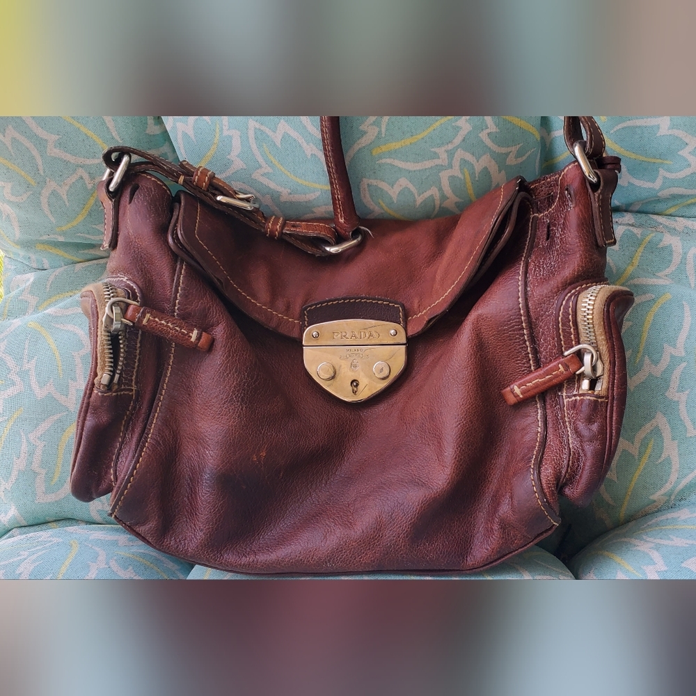 Prada Crrvo Antick Easy Bag